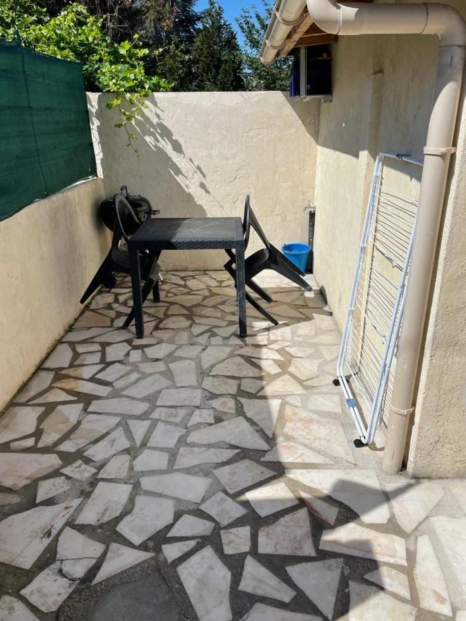 Residence Chene- 15 Mn De Paris Et 05 Mn D'Orly Aeroport วีรี-ชาตีญง ภายนอก รูปภาพ