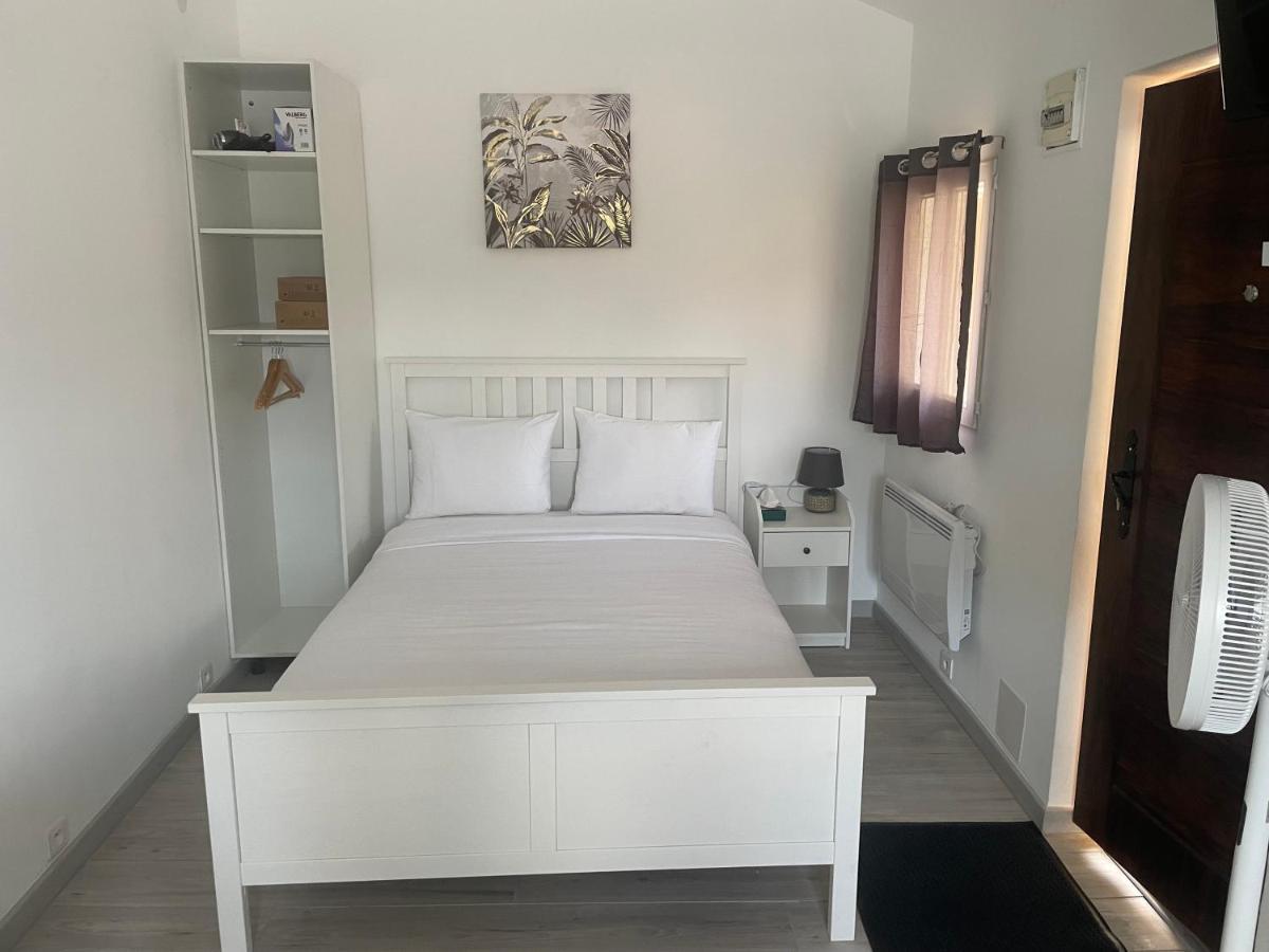Residence Chene- 15 Mn De Paris Et 05 Mn D'Orly Aeroport วีรี-ชาตีญง ภายนอก รูปภาพ