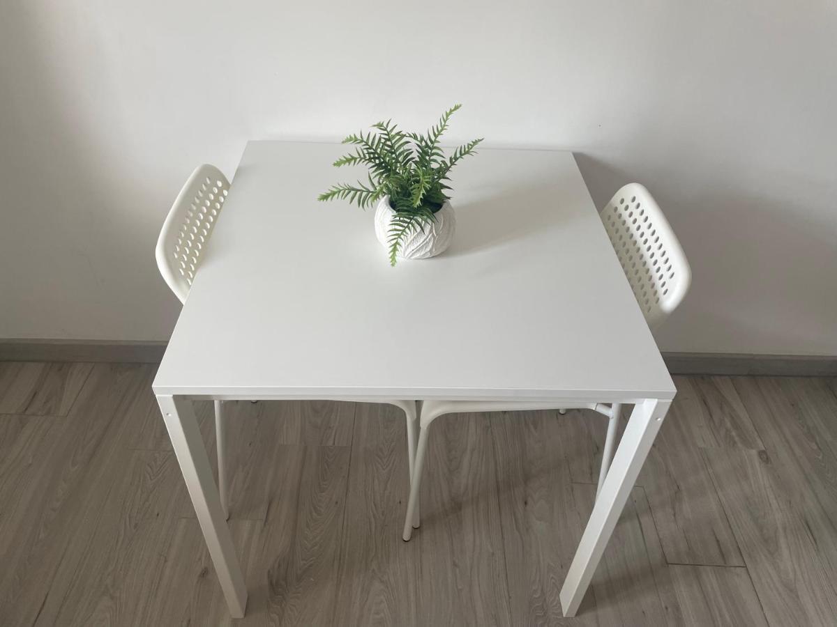 Residence Chene- 15 Mn De Paris Et 05 Mn D'Orly Aeroport วีรี-ชาตีญง ภายนอก รูปภาพ