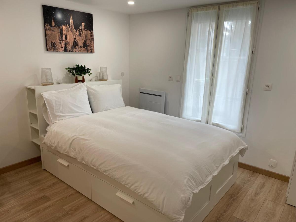 Residence Chene- 15 Mn De Paris Et 05 Mn D'Orly Aeroport วีรี-ชาตีญง ภายนอก รูปภาพ