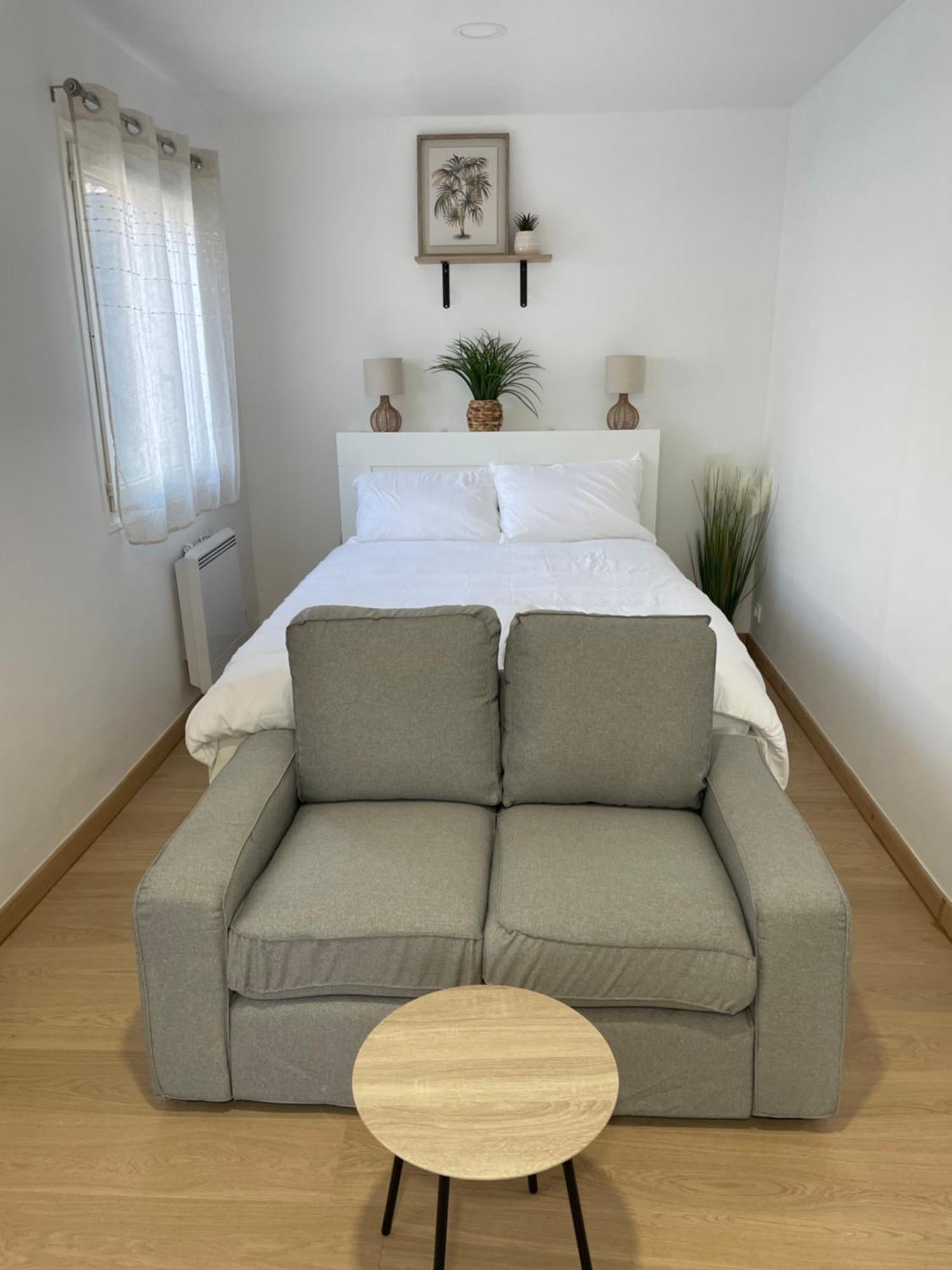 Residence Chene- 15 Mn De Paris Et 05 Mn D'Orly Aeroport วีรี-ชาตีญง ภายนอก รูปภาพ