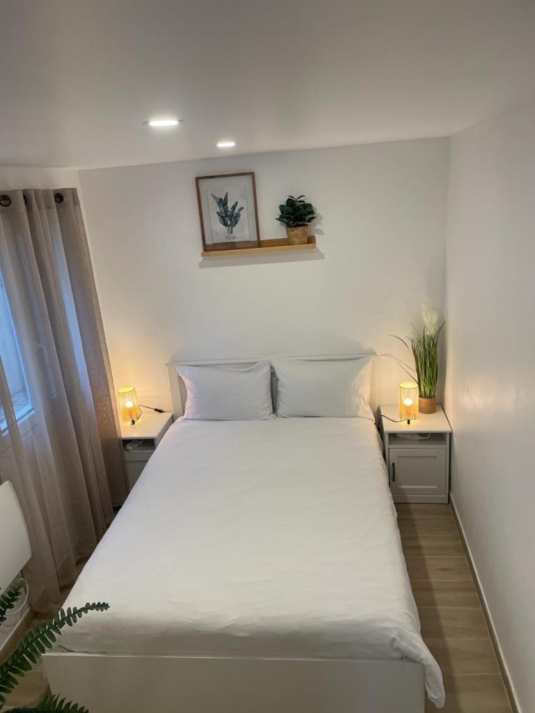 Residence Chene- 15 Mn De Paris Et 05 Mn D'Orly Aeroport วีรี-ชาตีญง ภายนอก รูปภาพ